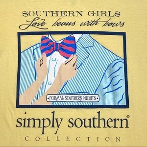 Simply Southern Formal Southern Nights Graphic Print T-shirt Yellow Medium